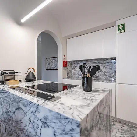 Nomad's Family - 3bdr Charming Hideouts דירה