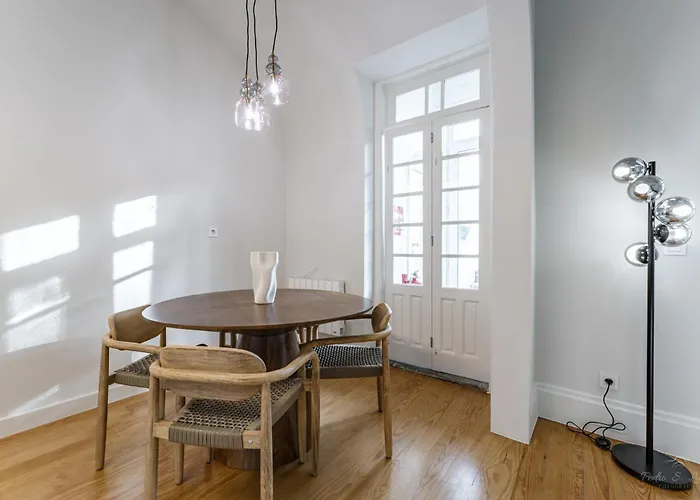 Nomad's Family - 3bdr Charming Hideouts *