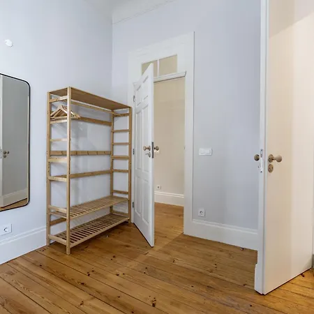 Nomad's Family - 3bdr Charming Hideouts Apartment Porto