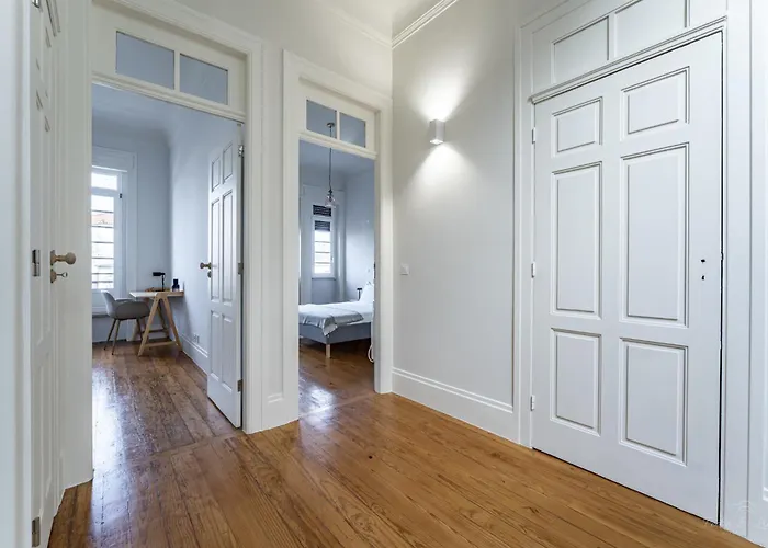 Nomad's Family - 3bdr Charming Hideouts Apartment *